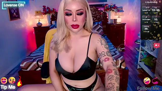 Magnificent Goddess online show from March 2, 9:43 am