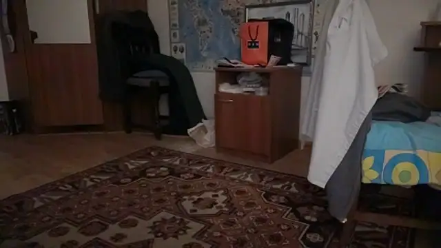 Snapshot of Lamonteik chatting on May 10, 9:27 pm Lamonteik online show from May 10, 9:27 pm
