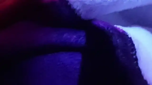 Snapshot of sexmadshyguy chatting on November 20, 7:20 am sexmadshyguy online show from November 20, 7:20 am