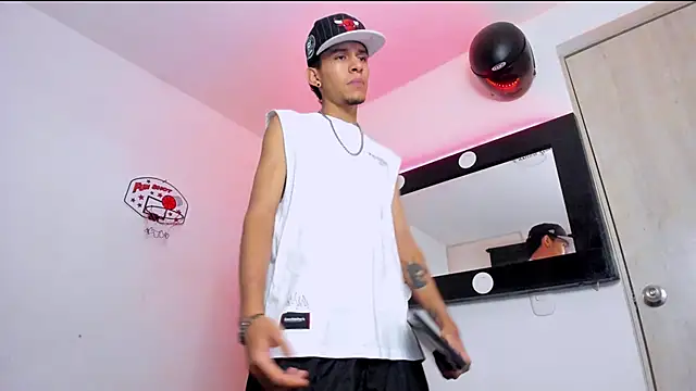 Samuel Suarez online show from May 21, 4:43 am