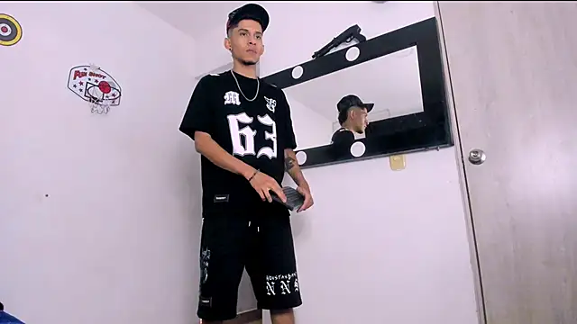 Samuel Suarez online show from April 15, 2:06 am