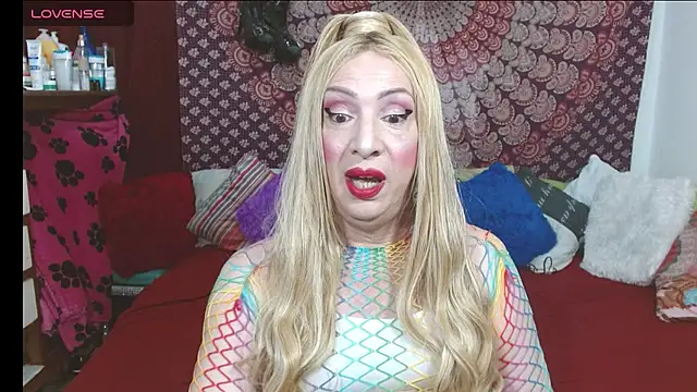 elena evans online show from March 5, 5:31 pm