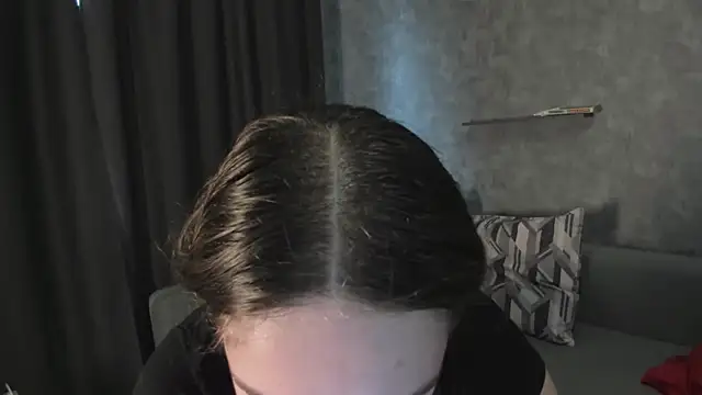 KristinaLoison online show from April 14, 9:25 am