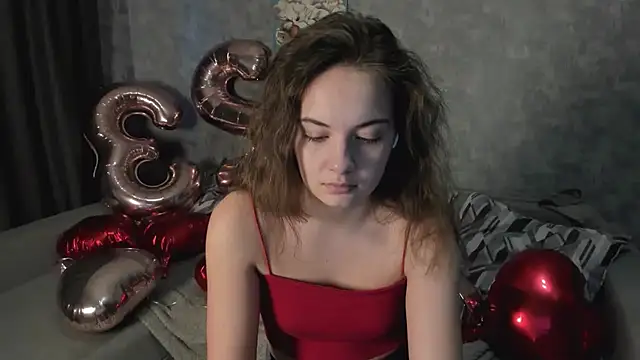 KristinaLoison online show from March 14, 2:34 pm