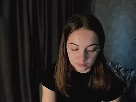 KristinaLoison online show from May 7, 1:03 pm