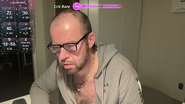 Snapshot of FABIOGLASSES chatting on October 9, 11:05 pm FABIOGLASSES online show from October 9, 11:05 pm