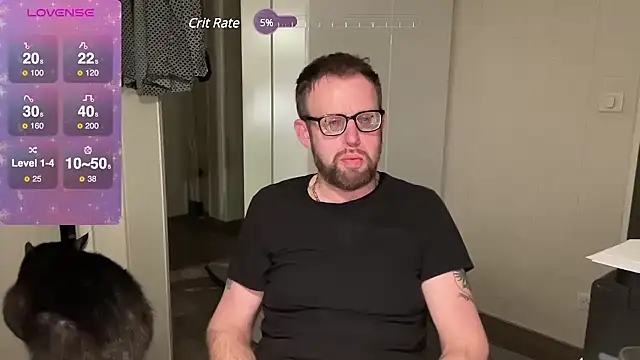 Snapshot of FABIOGLASSES chatting on March 7, 8:44 pm FABIOGLASSES online show from March 7, 8:44 pm