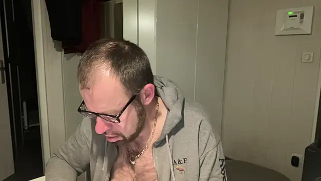 FABIOGLASSES online show from March 20, 12:33 am