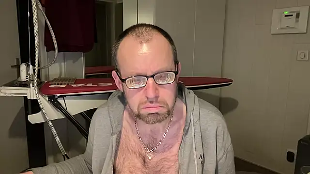 FABIOGLASSES online show from February 3, 12:32 am