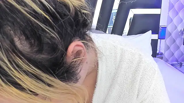 katya kozlov online show from March 17, 9:44 am