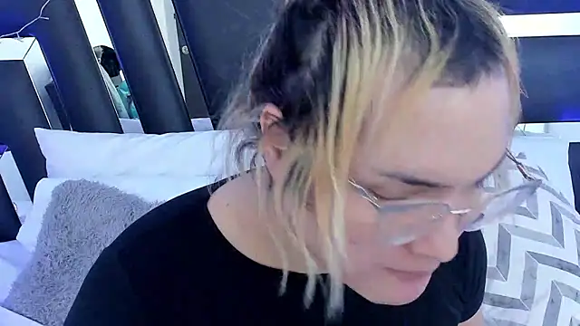 katya kozlov online show from February 25, 4:46 am