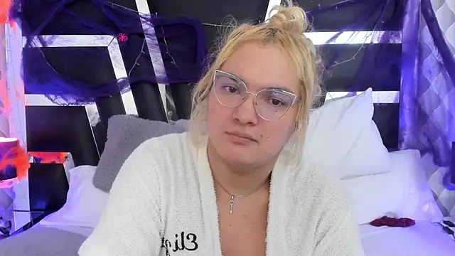 katya kozlov online show from November 2, 11:32 pm