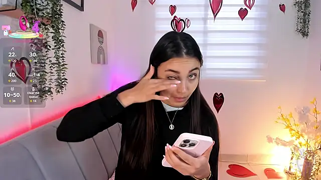 aisha es online show from February 19, 9:01 pm