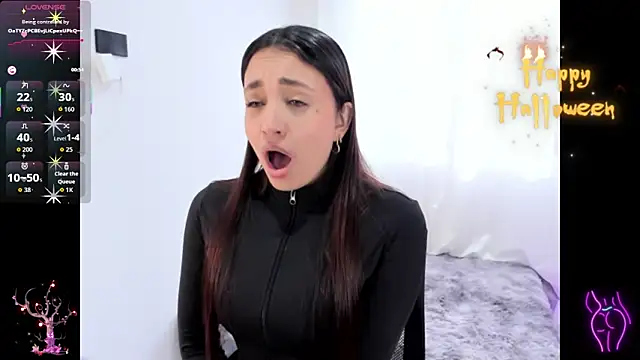 aisha es online show from October 28, 7:57 pm