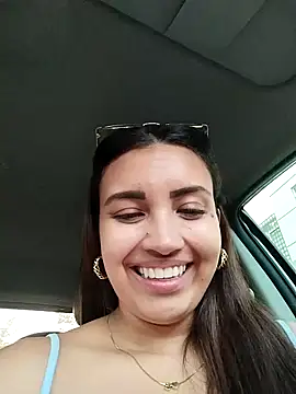 Snapshot of aisha_es chatting on January 30, 10:30 pm aisha es online show from January 30, 10:30 pm