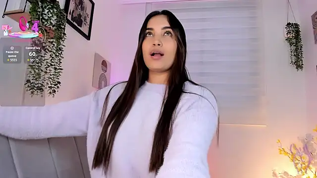 aisha es online show from February 10, 10:53 pm