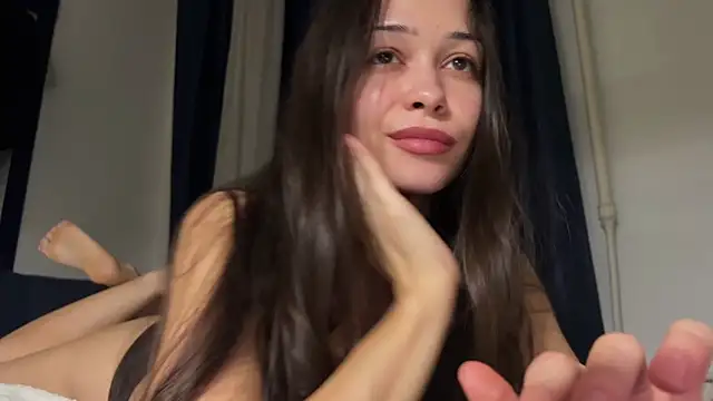 mo1ly online show from June 21, 10:59 pm
