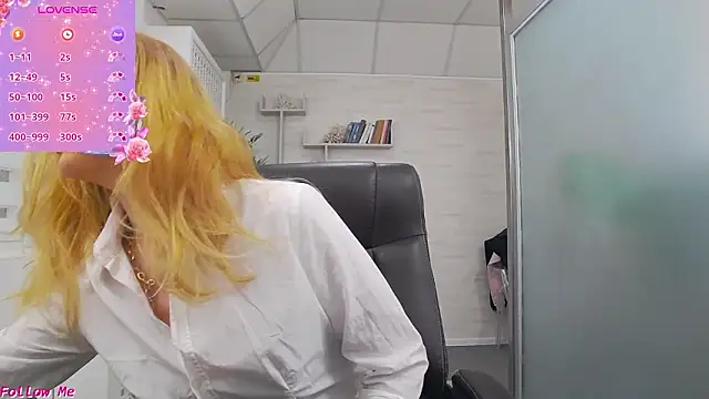 EllaMilf  online show from March 13, 2:22 pm