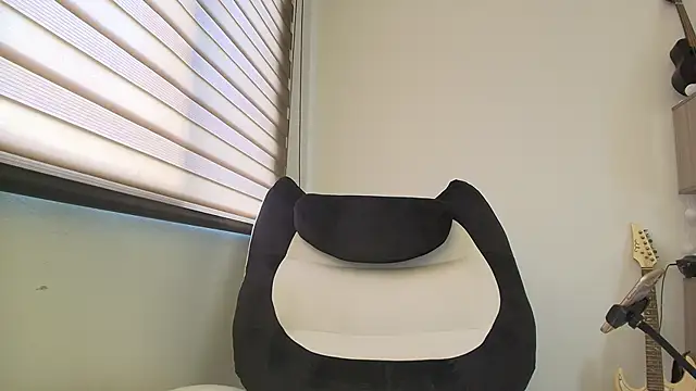 Arya starrk online show from January 9, 2:46 pm