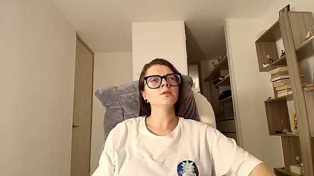 Arya starrk online show from October 1, 2:54 pm