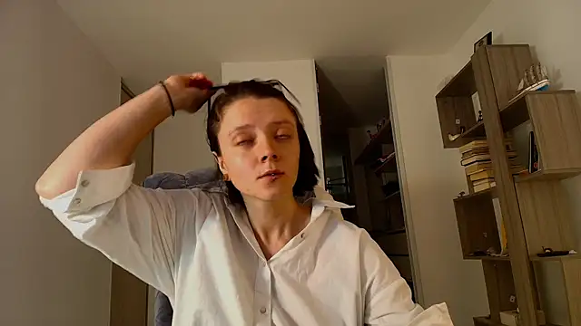 Arya starrk online show from October 10, 4:19 pm