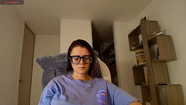 Arya starrk online show from October 4, 2:29 pm