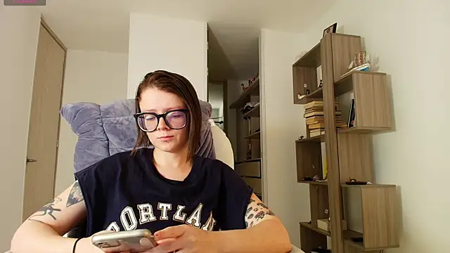 Arya starrk online show from September 22, 2:23 pm