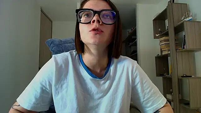 Arya starrk online show from October 13, 2:29 pm