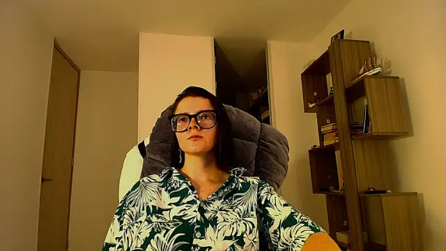 Arya starrk online show from November 27, 2:39 pm