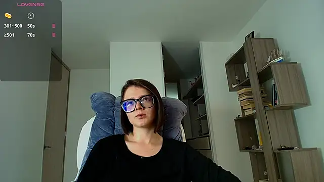 Arya starrk online show from October 16, 2:14 pm