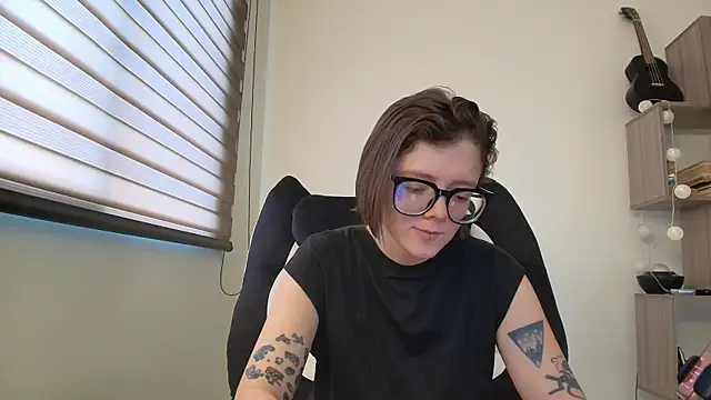 Arya starrk online show from January 6, 1:26 pm