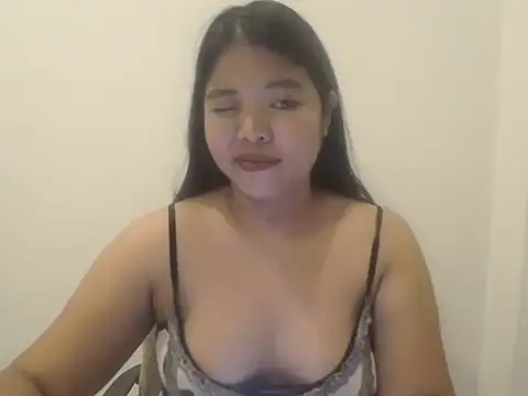 Snapshot of ThaiBootty chatting on October 4, 9:55 am ThaiBootty online show from October 4, 9:55 am