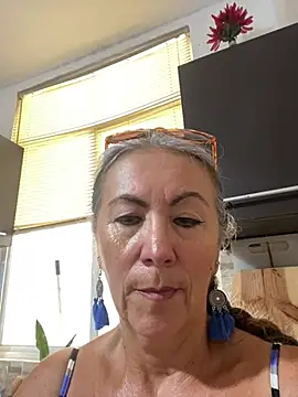 Snapshot of EvaRobinson chatting on July 24, 6:37 pm EvaRobinson online show from July 24, 6:37 pm