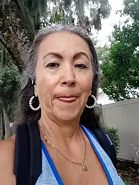 Snapshot of EvaRobinson chatting on October 10, 3:35 pm EvaRobinson online show from October 10, 3:35 pm
