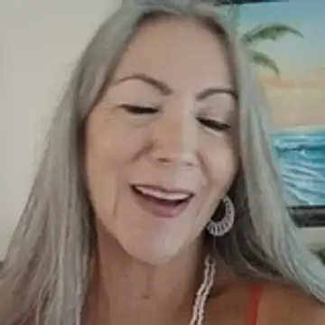 Snapshot of EvaRobinson chatting on June 17, 5:56 pm EvaRobinson online show from June 17, 5:56 pm