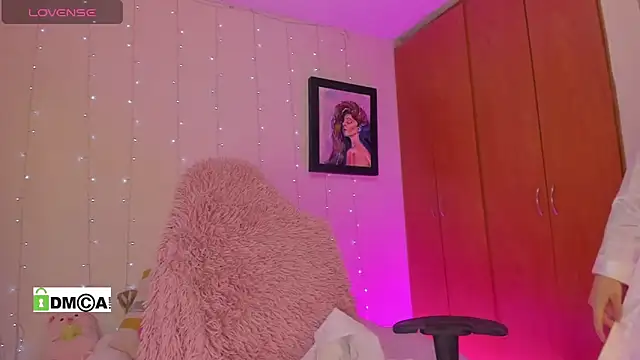 olivia  s online show from July 24, 3:13 am