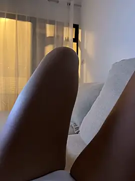 Snapshot of melaniepatterson chatting on February 8, 1:22 am melaniepatterson online show from February 8, 1:22 am