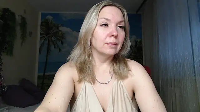 soaring love online show from December 16, 5:00 am