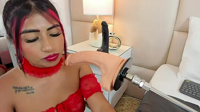 AntoniaRoss  online show from February 14, 12:19 am