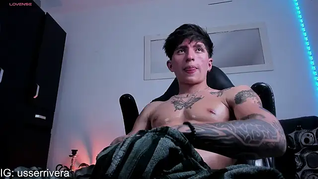 Thomass clark online show from March 14, 11:32 pm