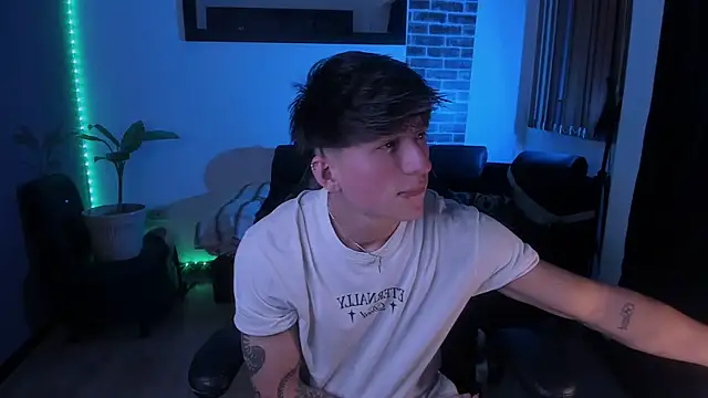 Thomass clark online show from February 23, 1:07 am