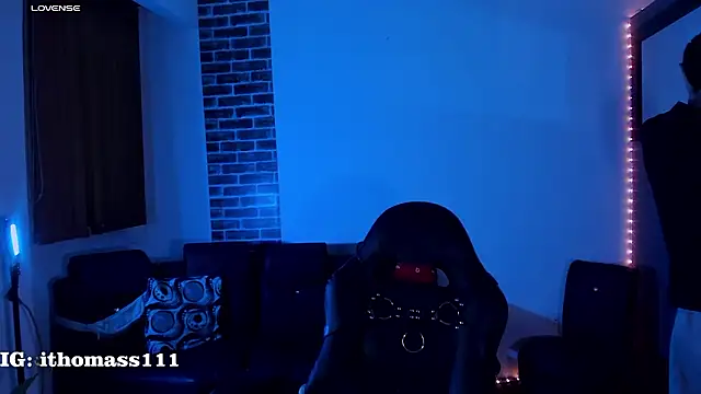 Thomass clark online show from March 6, 1:11 am