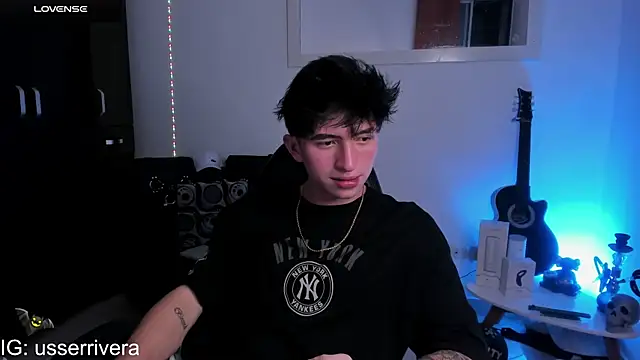 Thomass clark online show from January 16, 12:45 am