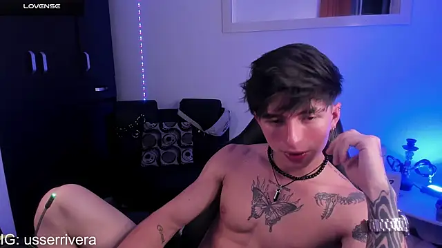 Thomass clark online show from February 2, 4:37 am