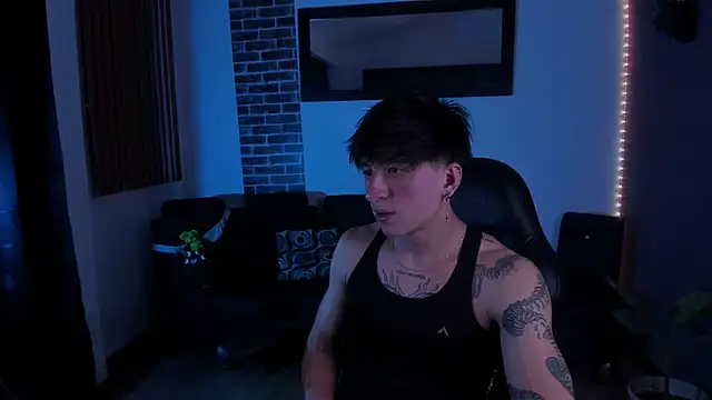 Thomass clark online show from February 15, 1:06 am