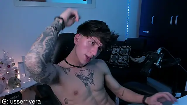 Thomass clark online show from December 20, 5:14 am