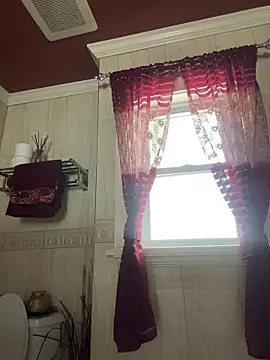 dingoding online show from April 17, 4:32 pm