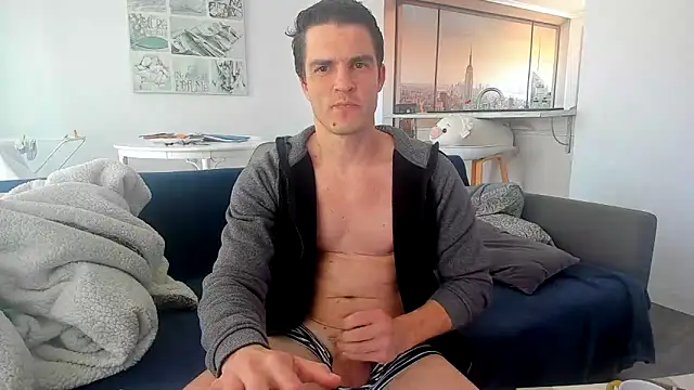 HeteroOli online show from February 20, 2:24 pm
