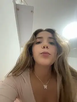 ShelbyHagen online show from November 8, 2:59 am