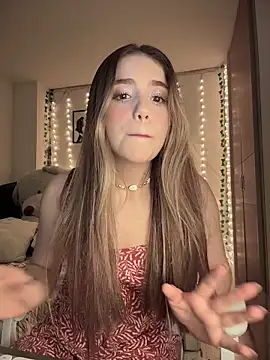 ShelbyHagen online show from December 23, 2:44 am